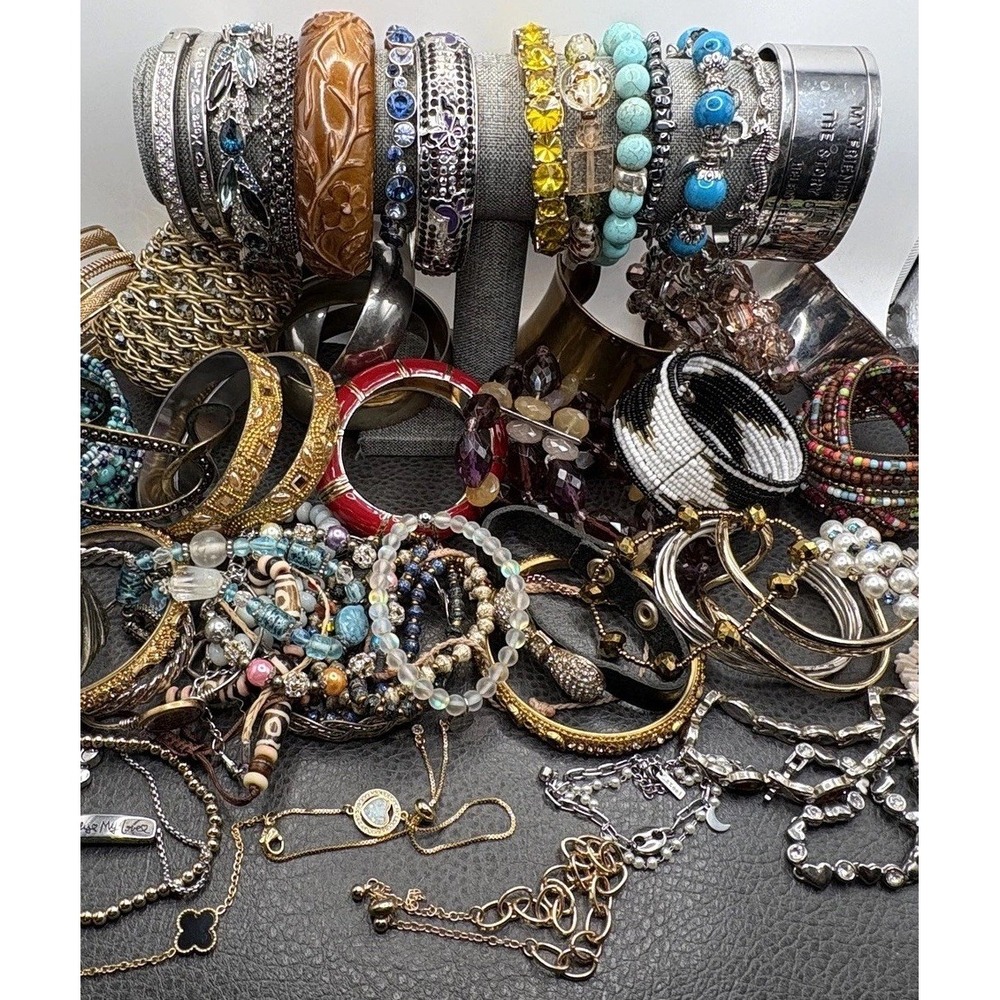 Vintage To Modern Large Lot Of Bracelets Bangle Mixed Metals Rhinestone Beads